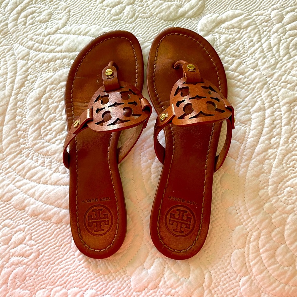 Tory burch sandals